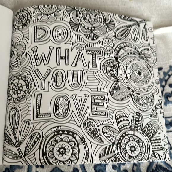 Joyful Inspirations artist coloring book 31 stress relieving designs - Picture 8 of 16